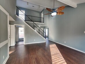 2142 Oak Shores Dr in Humble, TX - Building Photo - Building Photo