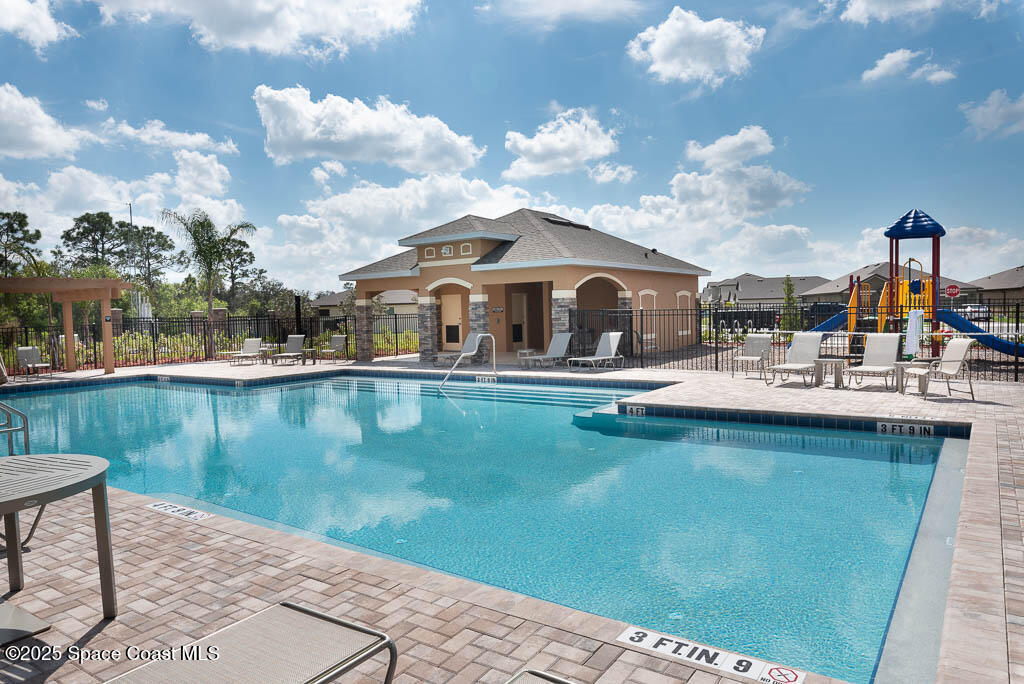 3610 Foggy Mist Rd SE in Palm Bay, FL - Building Photo