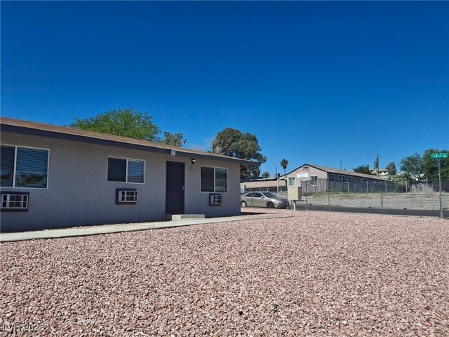 320 N 16th St in Las Vegas, NV - Building Photo - Building Photo