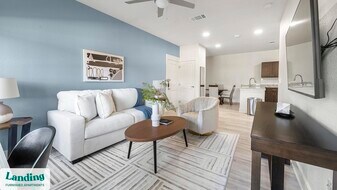 2115 windsor Blvd in Lockhart, TX - Building Photo