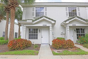 10066 Poppy Hill Dr in Ft. Myers, FL - Building Photo