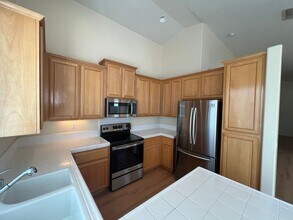 2149 Horseshoe Glen Cir in Folsom, CA - Building Photo - Building Photo