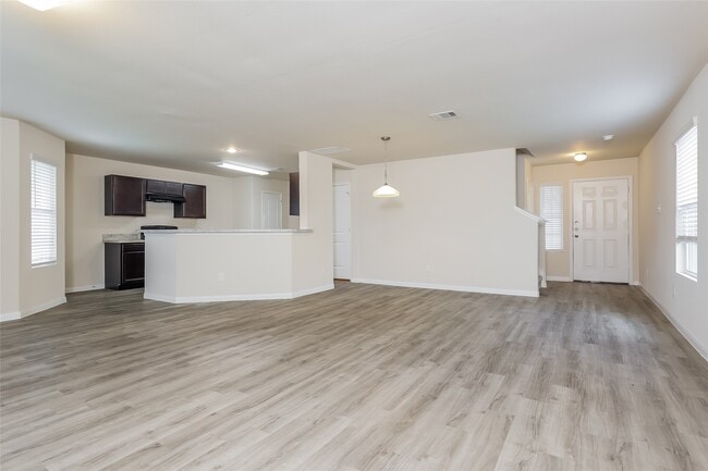 property at 4118 Silver Ranch Rd