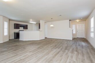 4118 Silver Ranch Rd in Houston, TX - Building Photo - Building Photo