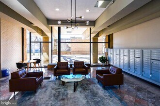 240 M St SE, Unit 109 in Washington, DC - Building Photo - Building Photo