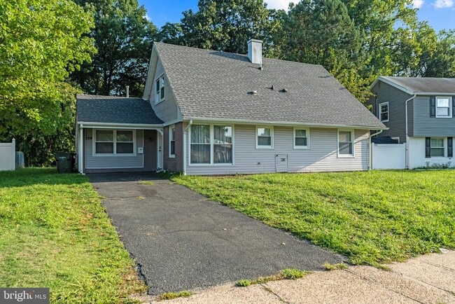 property at 124 Pennypacker Dr