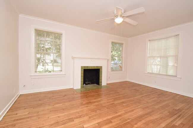 711 Harris Ave in Austin, TX - Building Photo - Building Photo