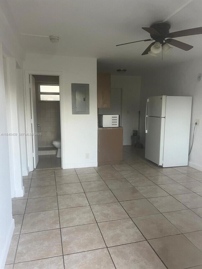 property at 1124 NW 2nd St