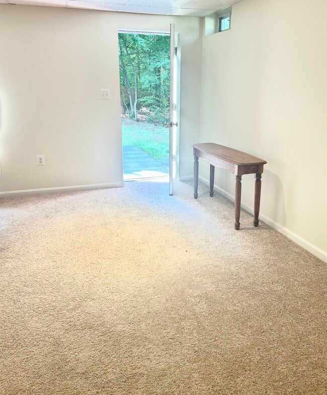 3702 Thomasson Crossing Dr in Triangle, VA - Building Photo - Building Photo