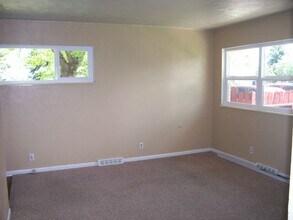 3006 Butternut Dr in Loveland, CO - Building Photo - Building Photo
