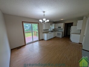 514 Kenneth Ln in Belton, MO - Building Photo - Building Photo