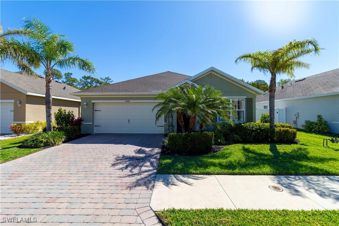 26987 Wildwood Pines Ln in Bonita Springs, FL - Building Photo