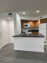 12400 Vista Isles Dr in Plantation, FL - Building Photo - Building Photo