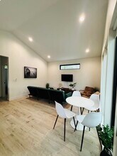 717 Loma St in Redding, CA - Building Photo - Building Photo