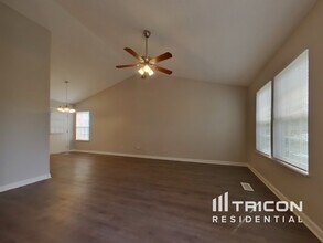 64 Sweet Thorne Cir in Irmo, SC - Building Photo - Building Photo