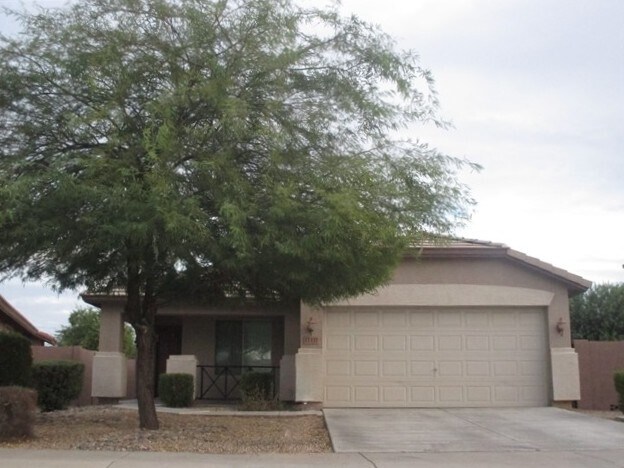 11337 W Lincoln St in Avondale, AZ - Foto de edificio