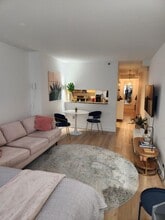 1760 2nd Ave in New York, NY - Building Photo - Building Photo