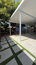 1380 SW 20th St in Miami, FL - Building Photo - Building Photo