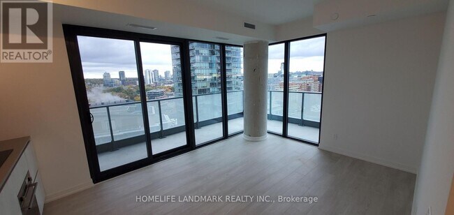 35 Parliament St in Toronto, ON - Building Photo - Building Photo