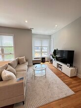 353 Dorchester St in Boston, MA - Building Photo - Building Photo