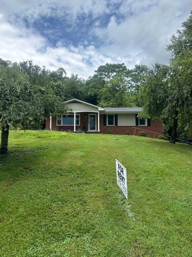 property at 615 Pine Ridge Rd