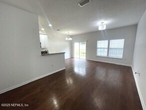 1611 Landau Rd in Jacksonville, FL - Building Photo - Building Photo