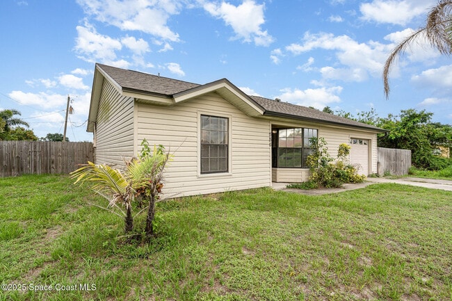 property at 559 Diamond Ave NE
