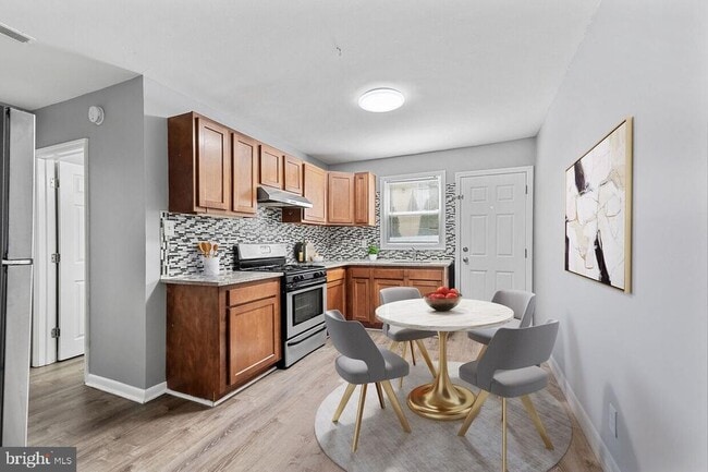 415 Hamilton Ave
