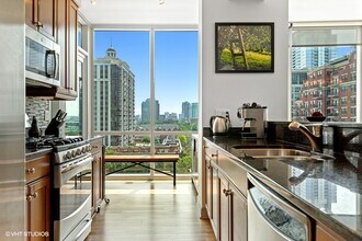 1201 S Prairie Ave in Chicago, IL - Building Photo - Building Photo