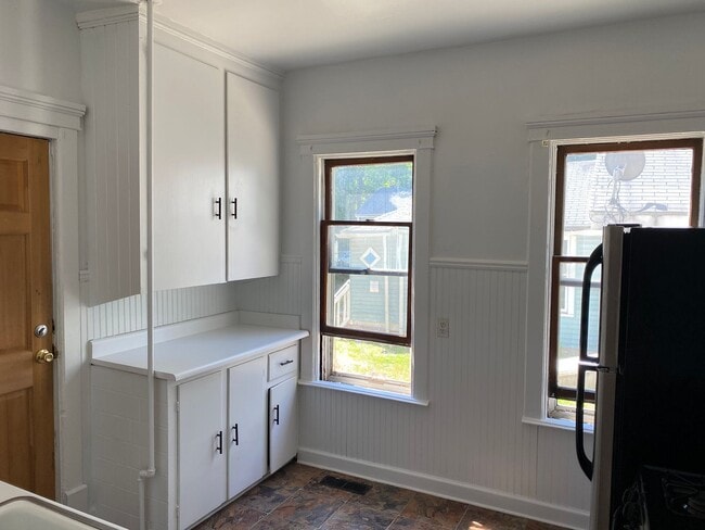property at 411 Oak St
