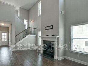 2212 Scarlet Tanager St in Maryville, TN - Building Photo - Building Photo
