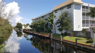 1407 NE 56th St, Unit 109 in Fort Lauderdale, FL - Foto de edificio - Building Photo