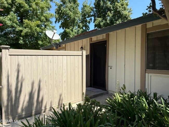 1656 Orinda Ct in Thousand Oaks, CA - Building Photo - Building Photo