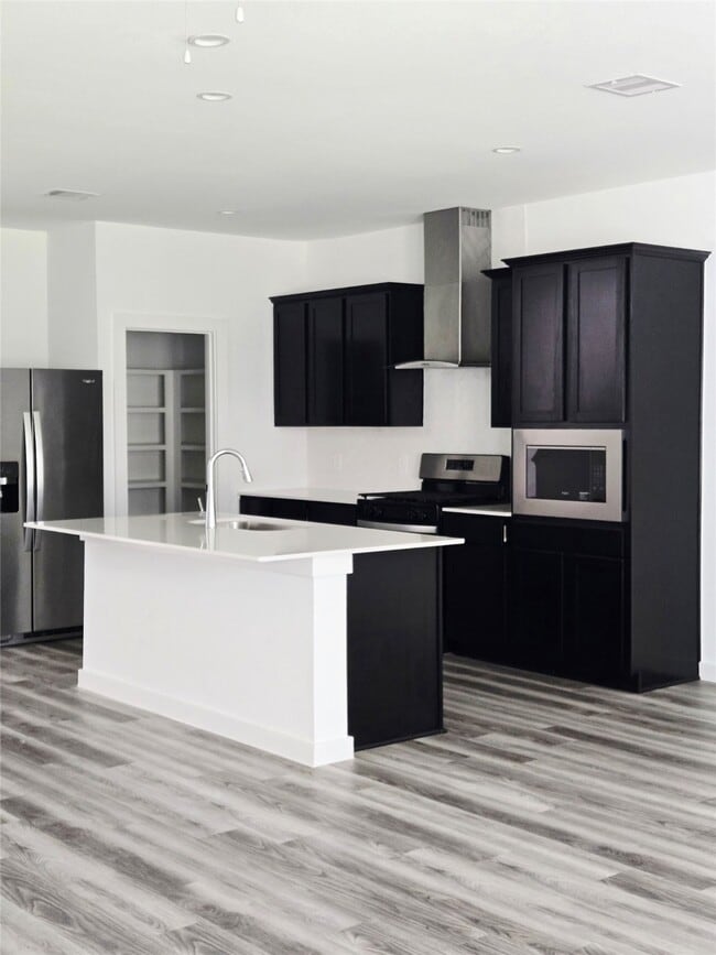 3131 Creston Gate Dr in Houston, TX - Building Photo - Building Photo