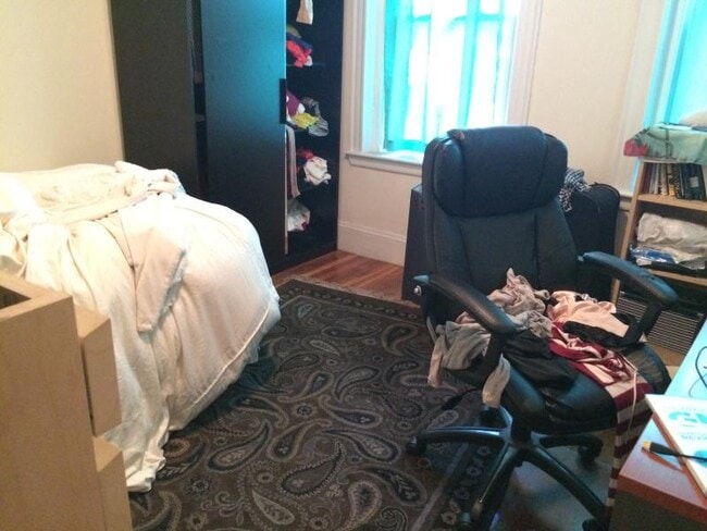 1570 Massachusetts Ave, Unit 7 in Cambridge, MA - Foto de edificio - Building Photo