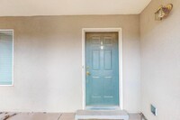 5530 Luna Dr in Rio Rancho, NM - Building Photo - Building Photo