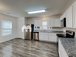 9615 Old Dowd Rd in Charlotte, NC - Building Photo - Building Photo