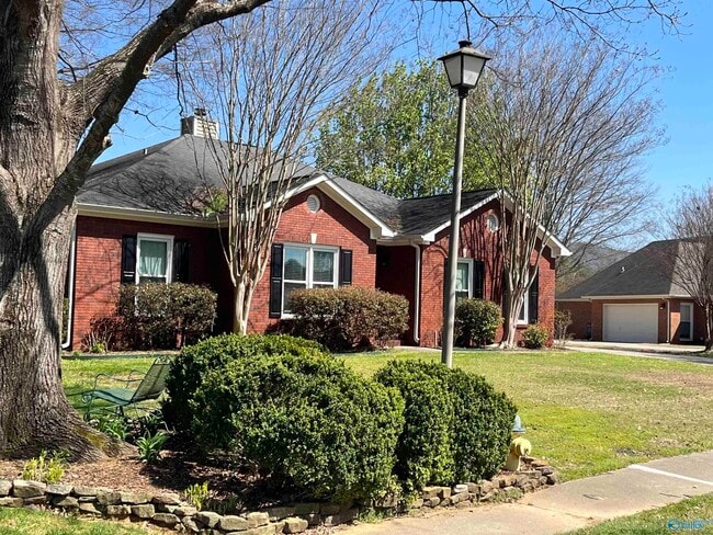 2629 Quarter Ln SE in Owens Cross Roads, AL - Building Photo - Building Photo