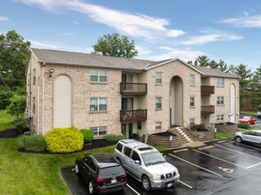 Sycamore Meadows Condominiums in Blue Ash, OH - Building Photo - Building Photo