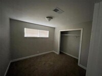 7817 Glass St photo'