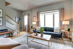 966 Youngs Ln in Nashville, TN - Building Photo