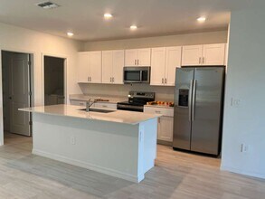 17476 Happytrails St in Land O Lakes, FL - Building Photo - Building Photo