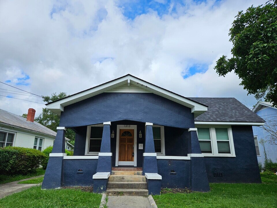 1313 Merry St in Augusta, GA - Building Photo