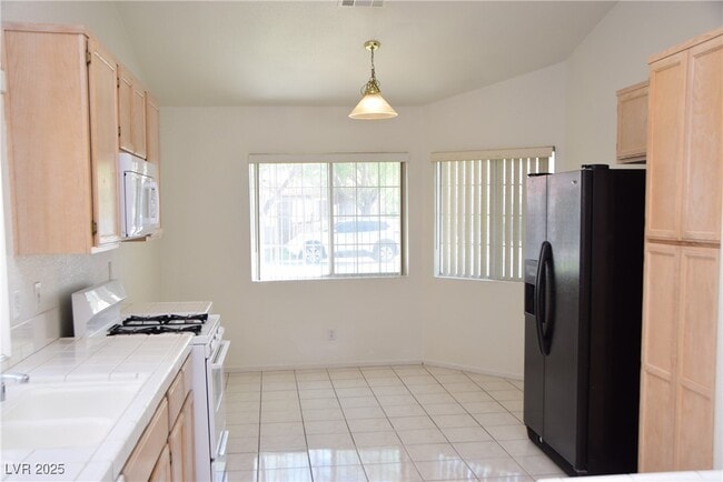 property at 5453 Desert Valley Dr