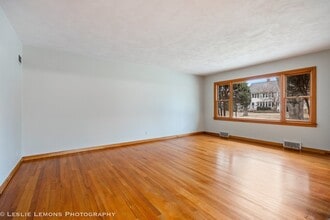 815 N Ellsworth St in Naperville, IL - Building Photo - Building Photo