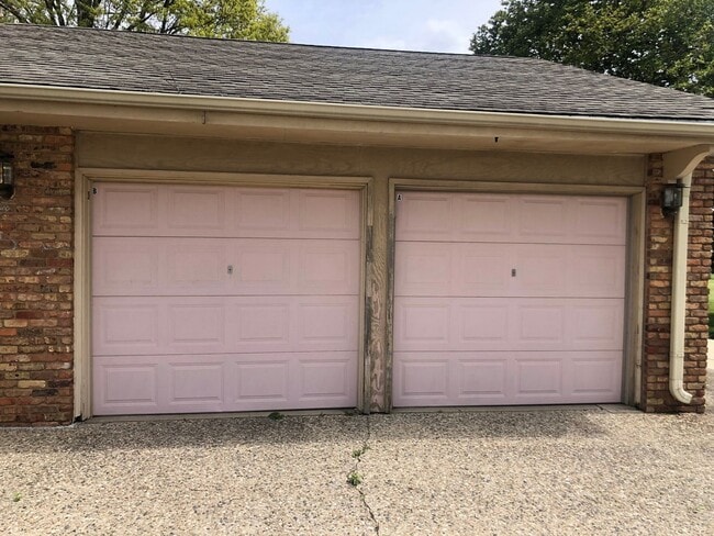 3108 S 1st St in Champaign, IL - Building Photo - Building Photo