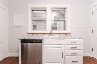 645 Pawling Ave in Troy, NY - Building Photo - Building Photo