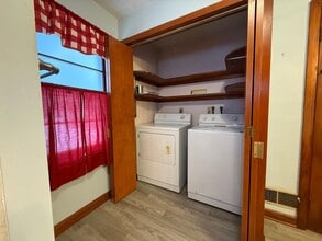 975 Westminster Ave in Hanover, PA - Building Photo - Building Photo