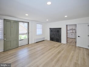 14 W Bridge St in New Hope, PA - Building Photo - Building Photo