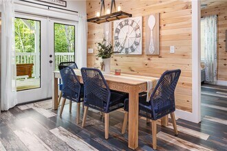 101 Spruce Dr in Westminster, SC - Building Photo - Building Photo
